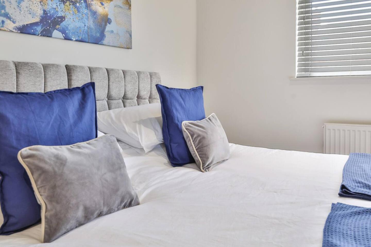 Modern, Cosy Whole House Wifi Close To Attractions Sheffield Buitenkant foto